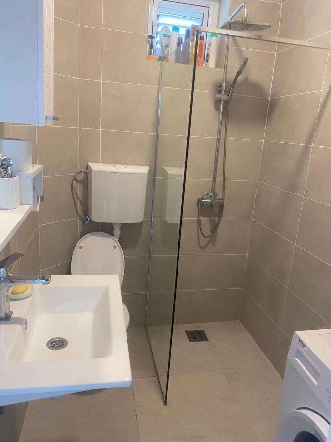 Apartman Lara Свети-Стефан Экстерьер фото